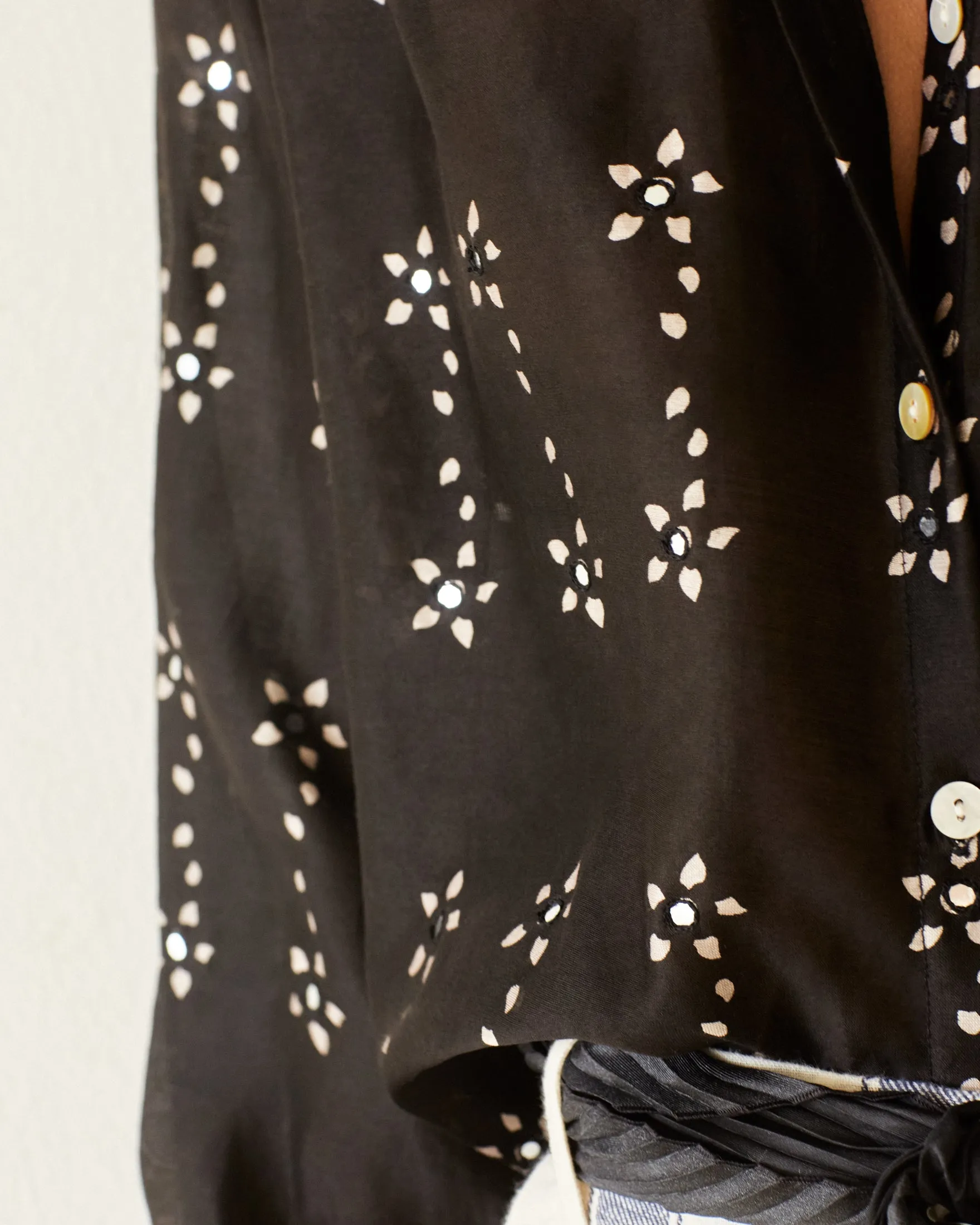 Poet Black Daisy Blouse