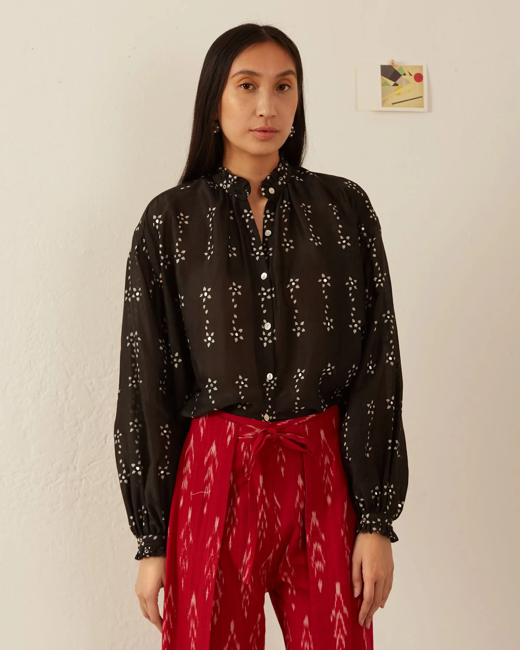 Poet Black Daisy Blouse