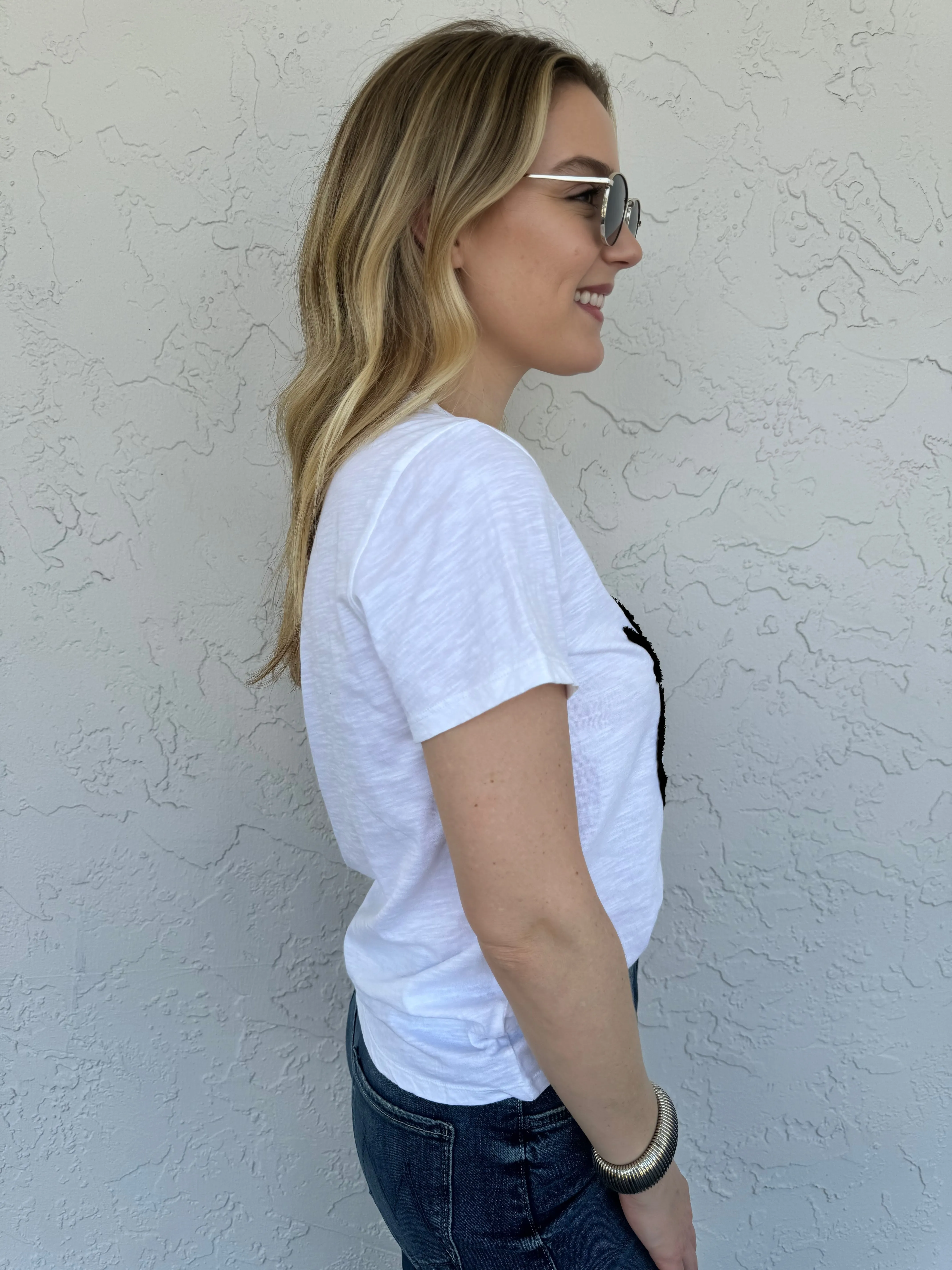 Textured Je T'Aime Heart Tee - White/Black