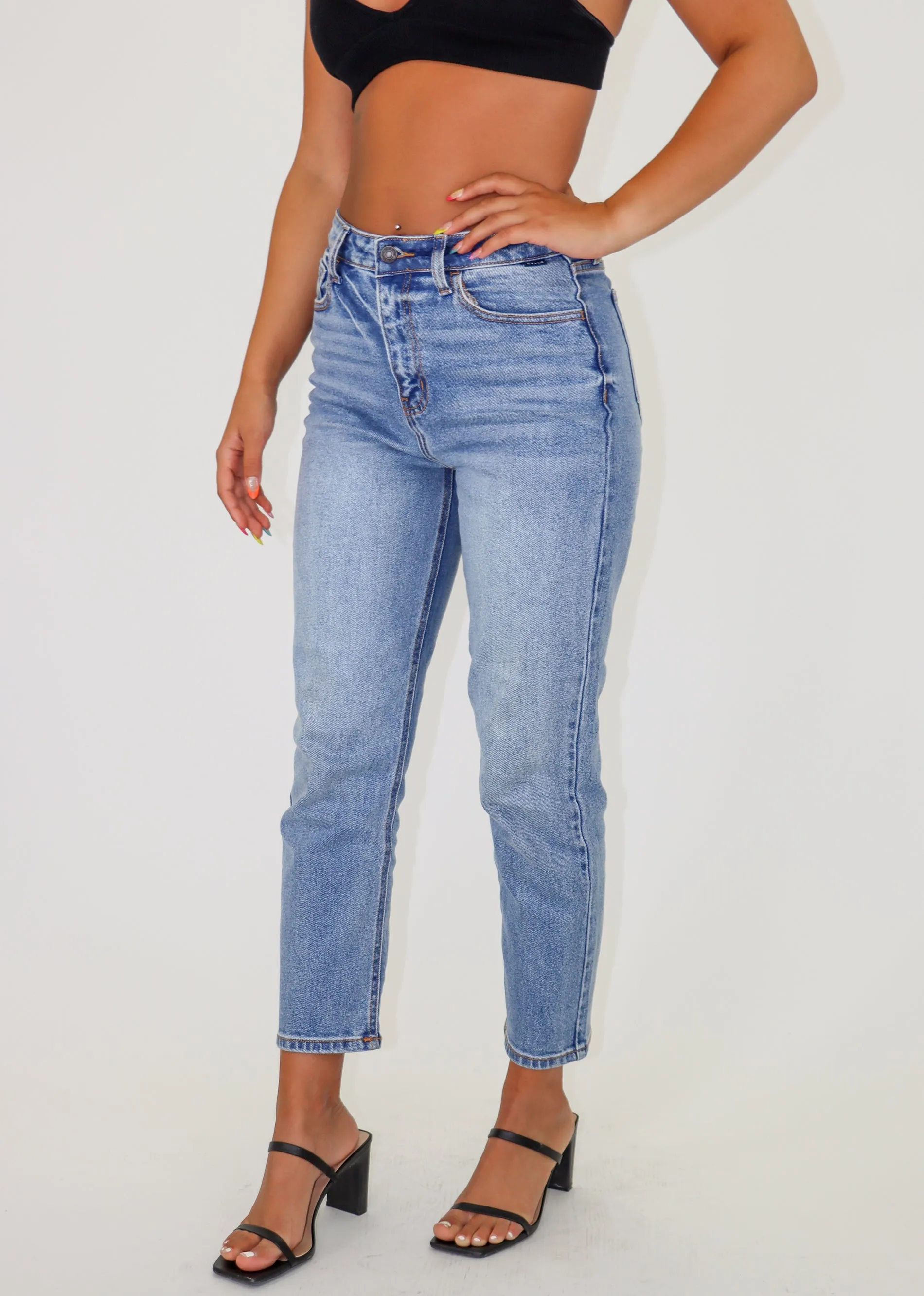 Think Fast Jeans ★ Medium Wash